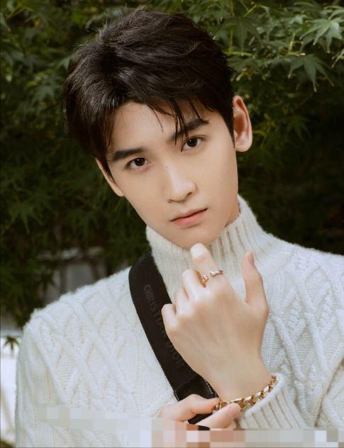 吃瓜爆料黄俊捷视频下载,吃瓜爆料背后的真相 第2张 吃瓜爆料黄俊捷视频下载,吃瓜爆料背后的真相 第2张