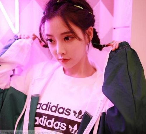 冯提莫最新爆料图片大全,美照大公开，揭秘私生活瞬间！”  第3张