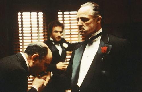 教父1全集在线观看,黑帮传奇，权力与家族的永恒斗争  第3张